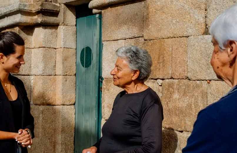 Guardadores de Memórias: Os Últimos Habitantes das Aldeias Fantasma de Portugal