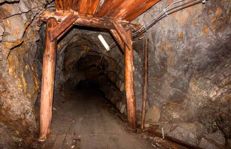 Túneis Abandonados em Minas Portuguesas Podem Esconder Tesouros Históricos e Segredos Esquecidos do Subsolo